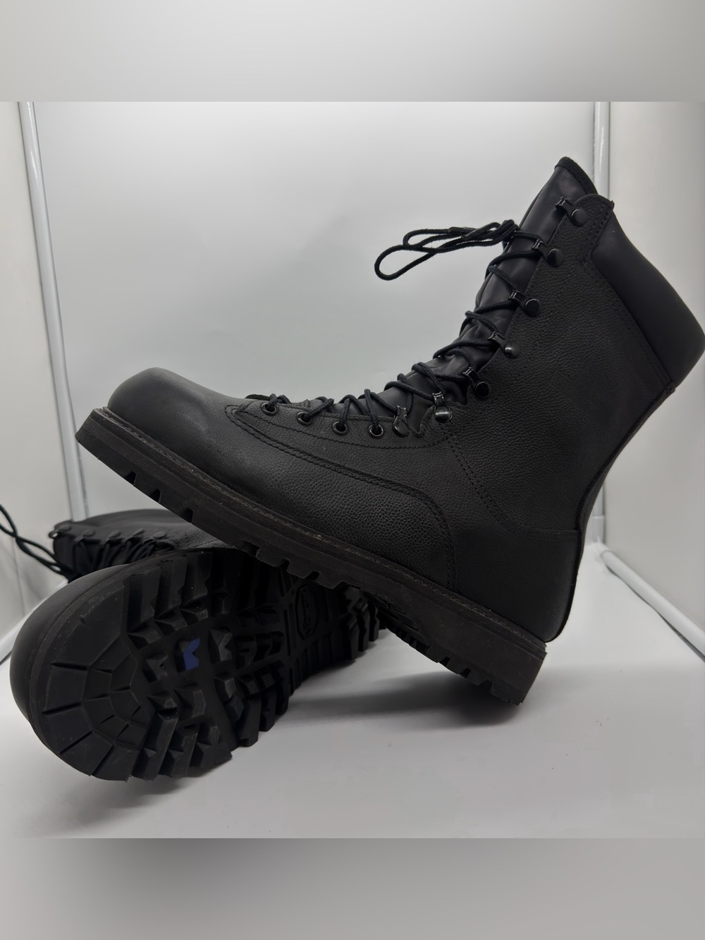 CAF Combat Boots Wet Weather Gore-Tex VIBRAM Prospector Size 270/106 (US 9-9.5)